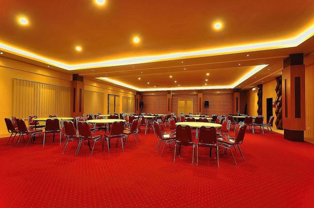 Spencer Green Hotel Batu Kültér fotó